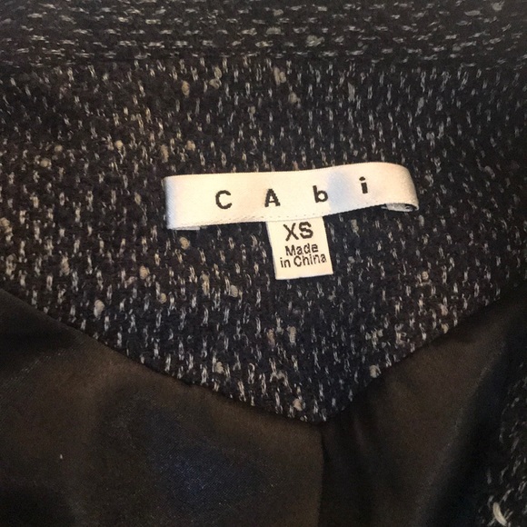 Cabi 3/4 length sleeve coat - Picture 2 of 4